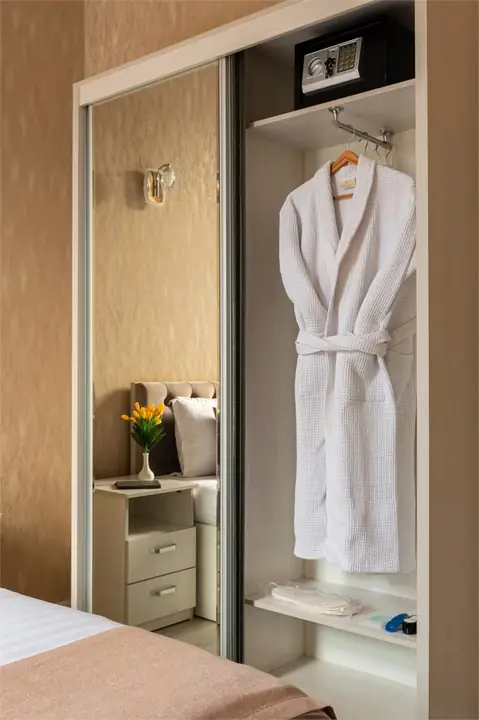 Делюкс — двухместный номер — Shoxjahon Hotel, 4