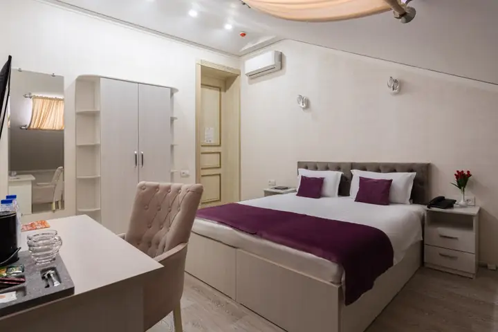 Делюкс — двухместный номер — Shoxjahon Hotel, 10