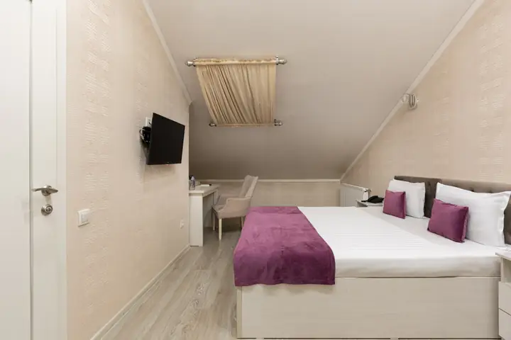 Делюкс — двухместный номер — Shoxjahon Hotel, 11